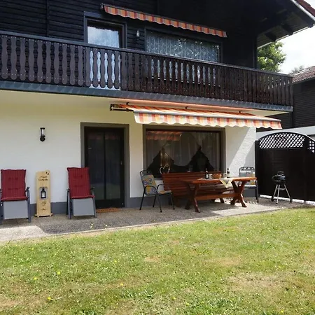 בית נופש Brandl Haus 92 *